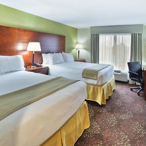 Standard Room Two Queen Beds